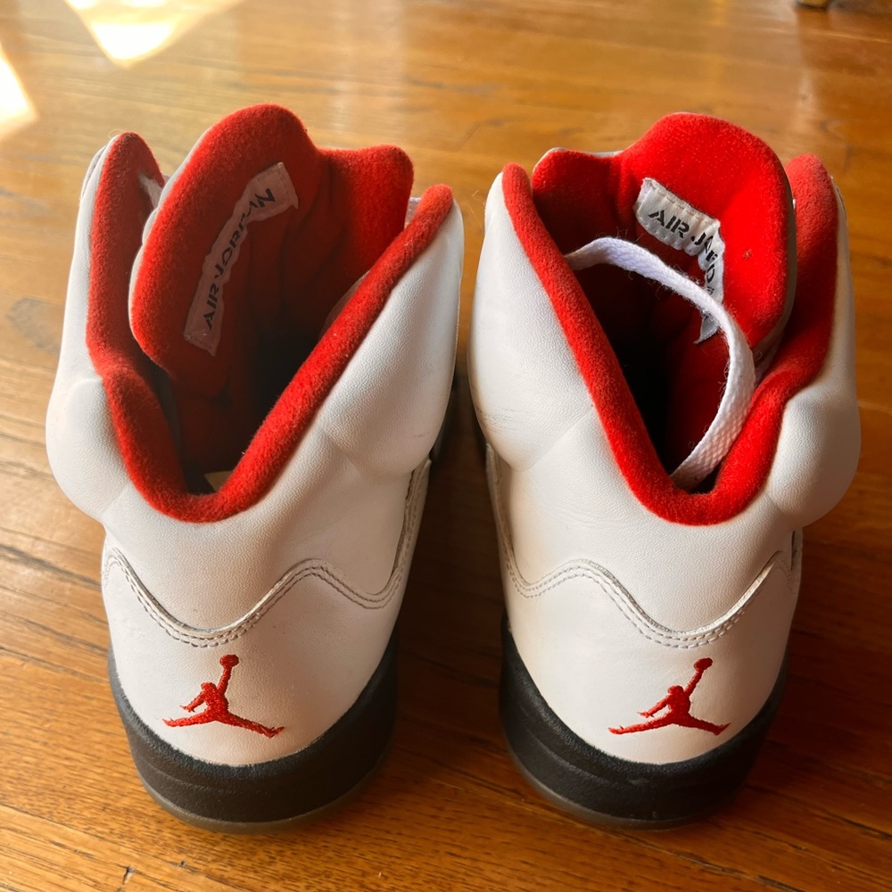 Jordan 5 Retro - Picture 3 of 5